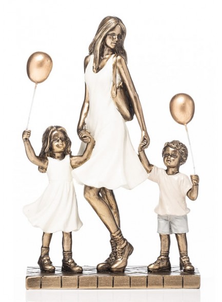 The Grange Collection Mother and Children with Balloons 24.5cm