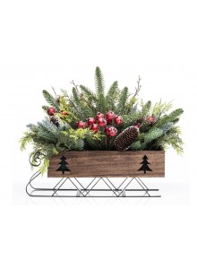 The Grange Collection Centrepiece Christmas Sleigh with Berries